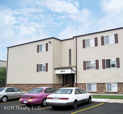 2nd image of 210 S Water St APT 8