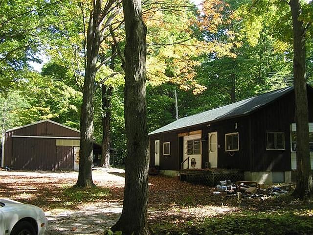 MOBILE HOME/POLE BARN