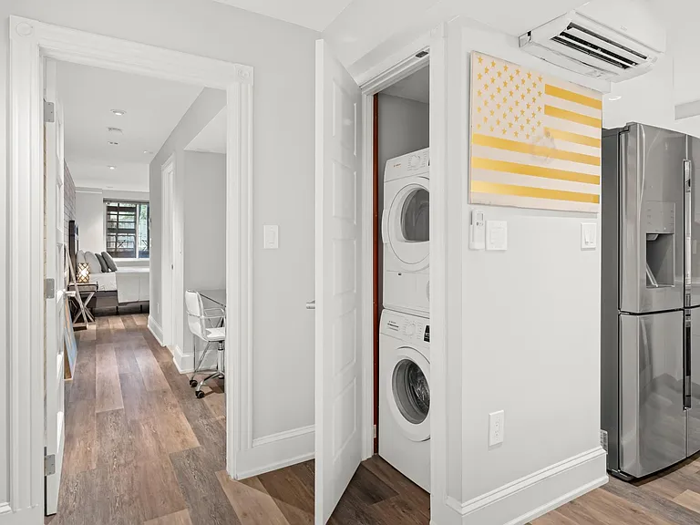 506 Seward Sq SE #1 — Photo 25