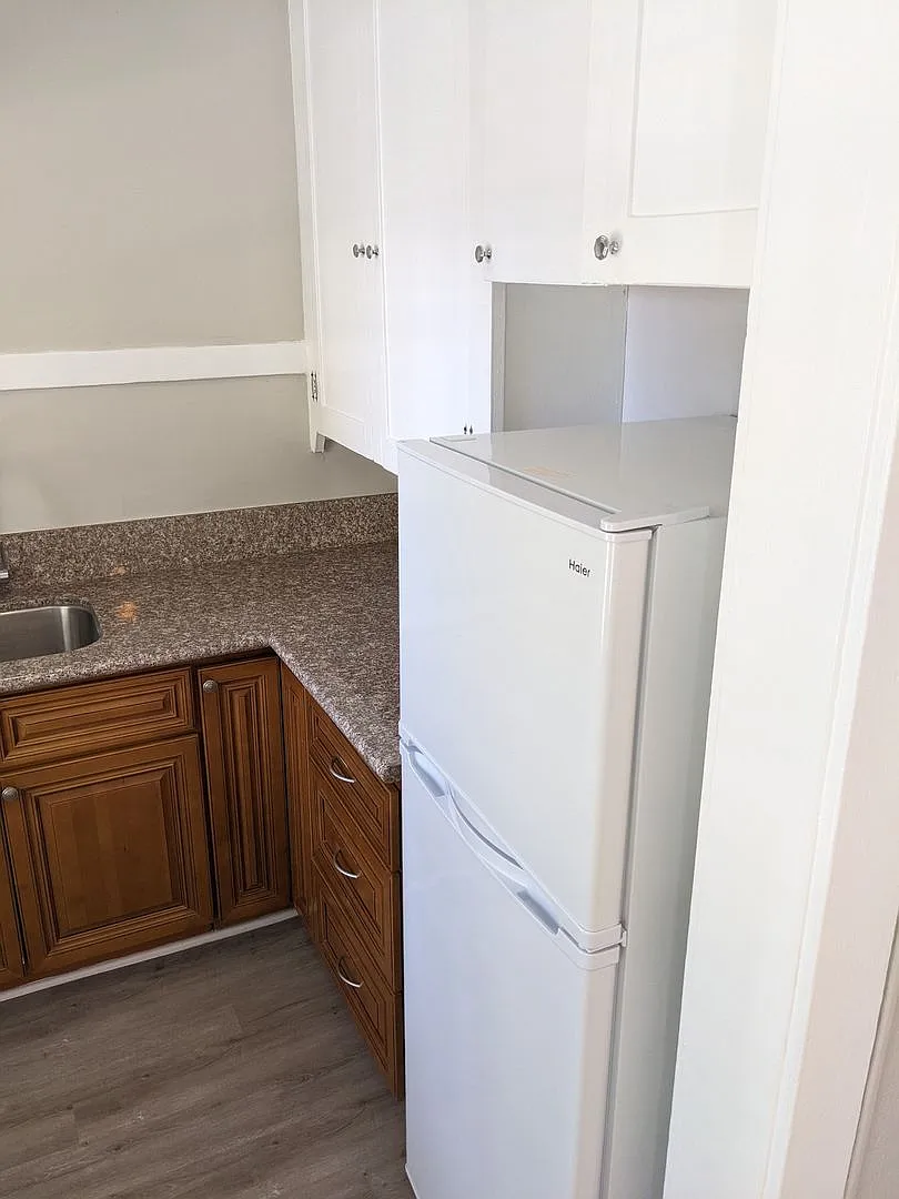 406 Linden Avenue — Photo 4
