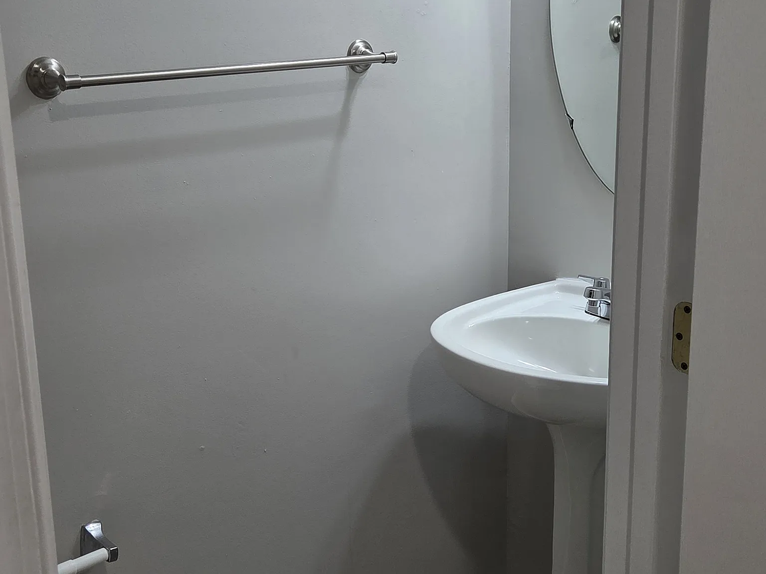 4 bed, 1904 sqft, $3,250 — Photo 3