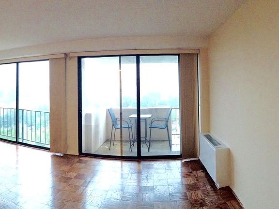 2nd image of 4141 N Henderson Rd APT 714