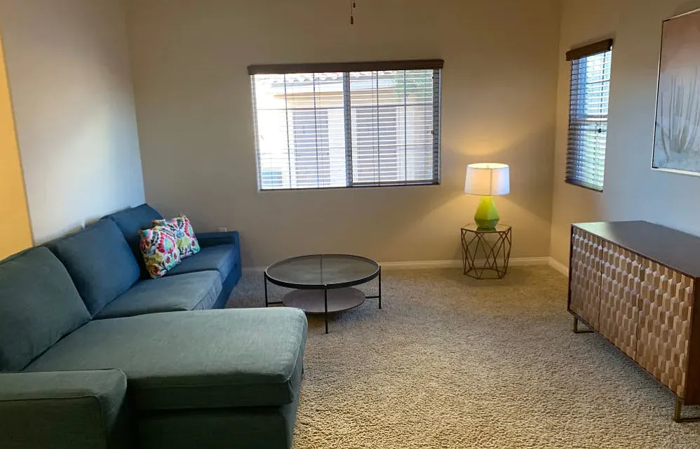 Miraflores Luxury Apartments — Photo 4