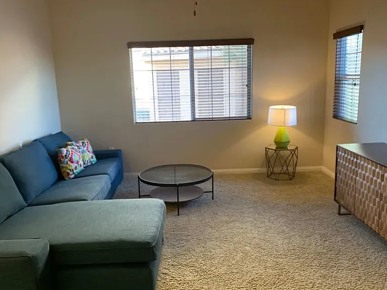 Miraflores Luxury Apartments — Photo 4