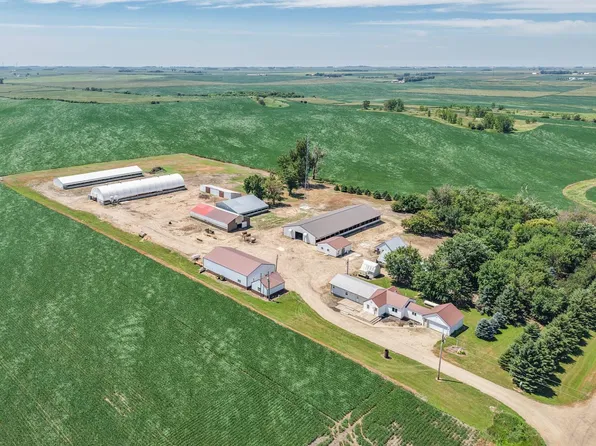 5945 110th St, Ocheyedan, IA 51354