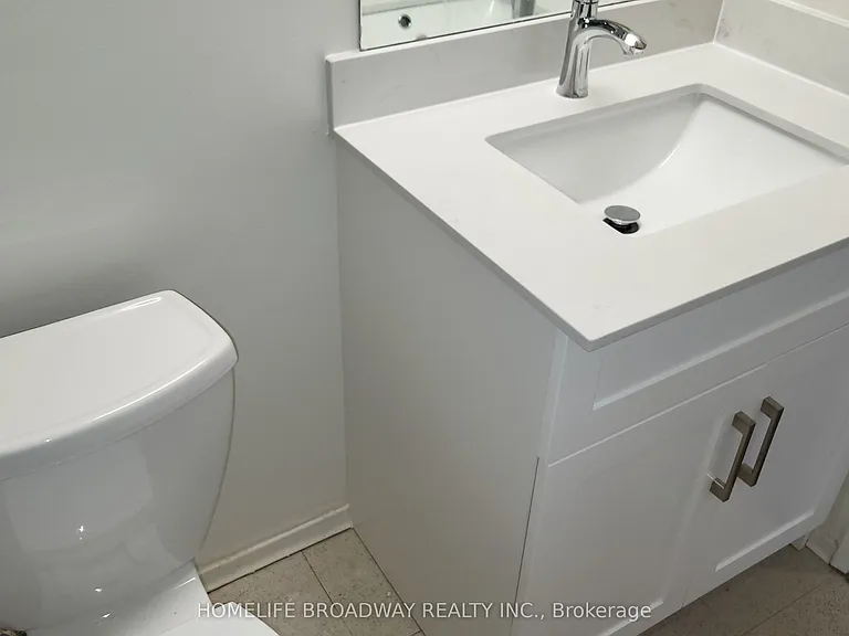 2460 Eglinton Ave E #1708 — Photo 9