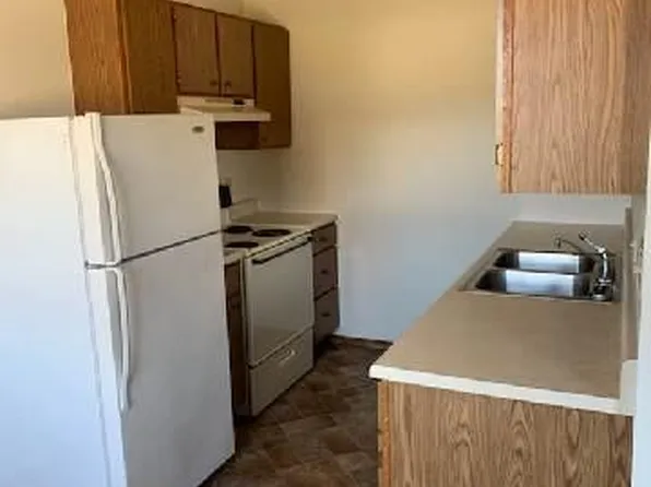 1828 W Jefferson St, Vandalia, IL 62471