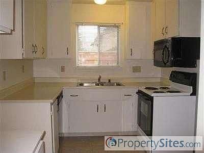 1st image of 5134 Greenberry Dr