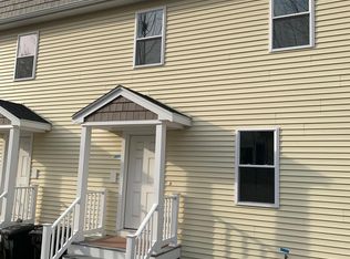 60 Prospect St, Stoughton, MA 02072