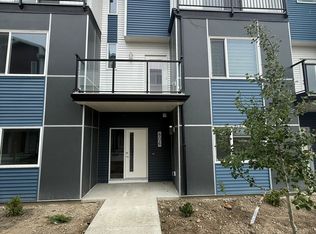 806 Red Sky Ln NE, Calgary, AB T3N0X7