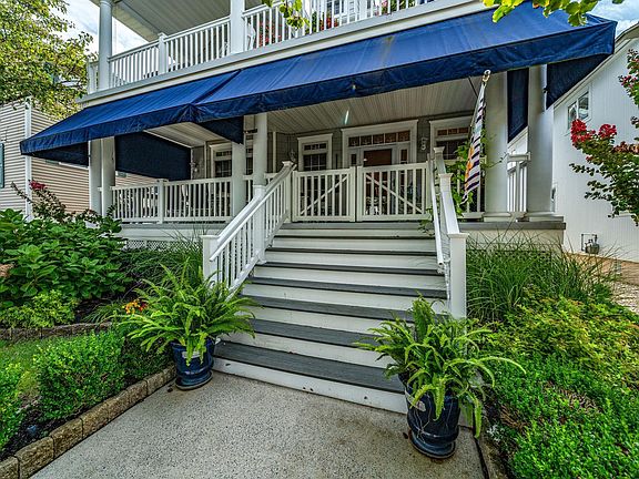 3rd image of 2825 Central Ave #2825
