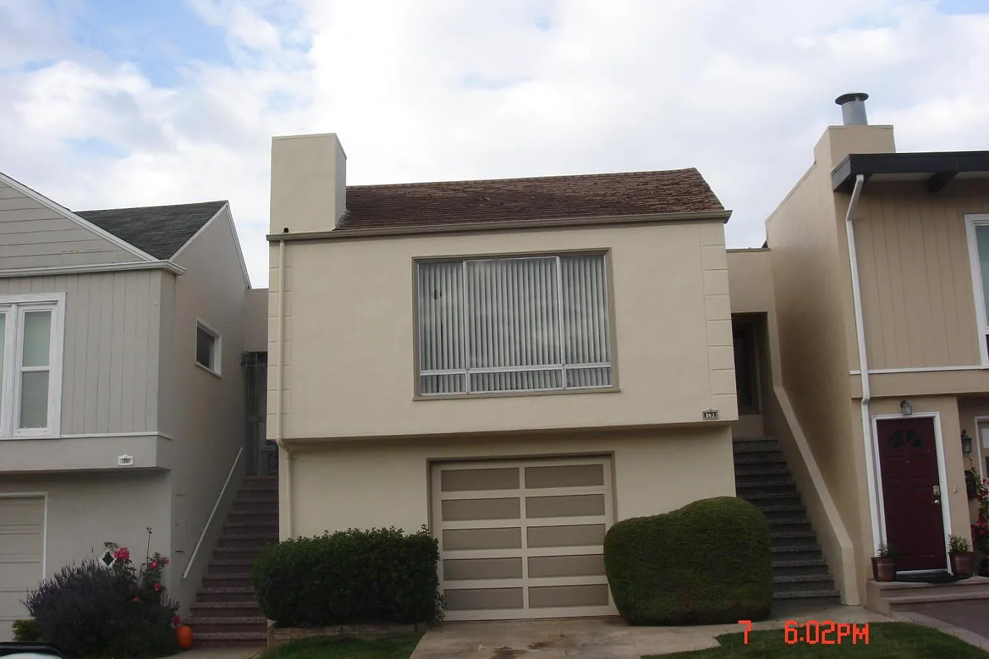 963 Wyandotte Ave photo 1
