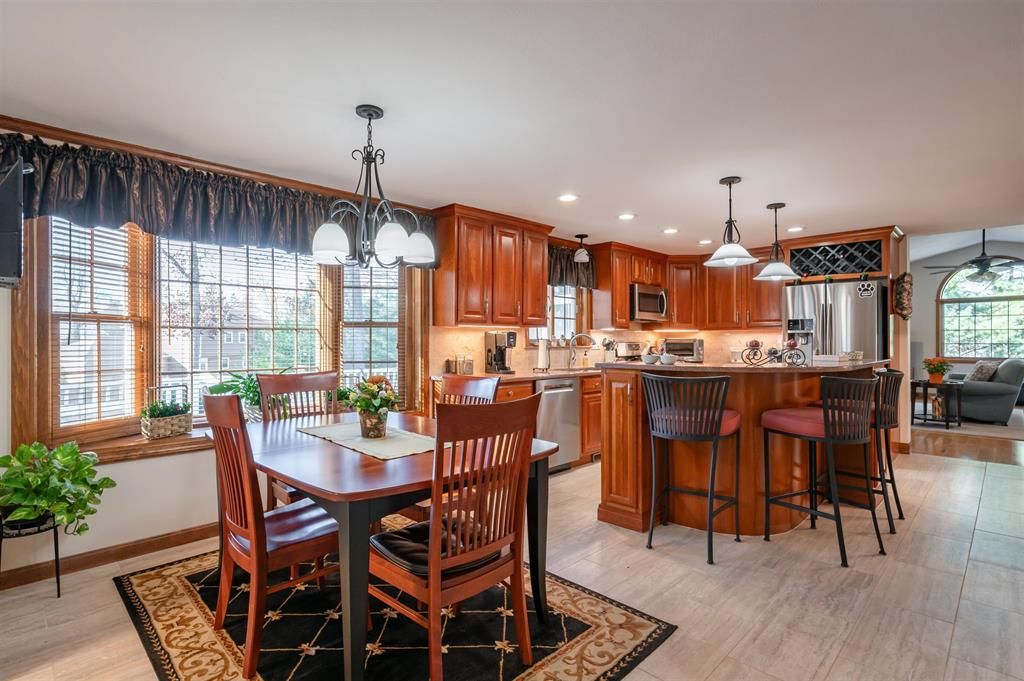 next background image