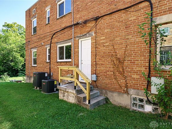 5th image of 531 Hadley Ave