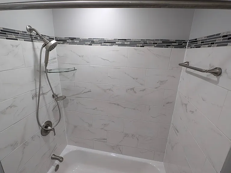 16 Rampart Dr #16 — Photo 3