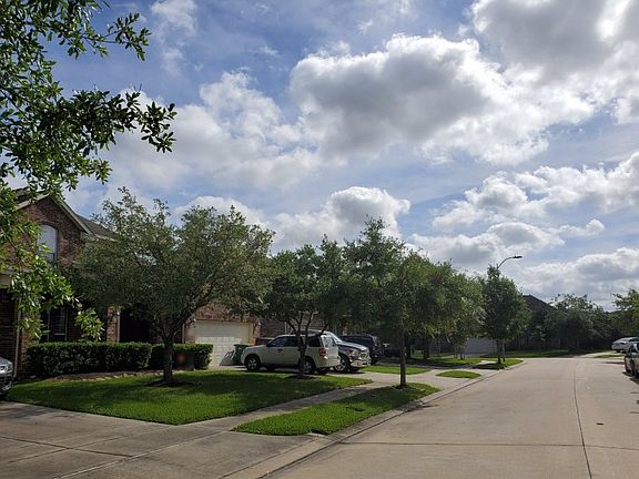4th image of 14907 Whispy Green Ct