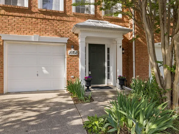 7252 Highway 70 S APT 1002, Nashville, TN 37221