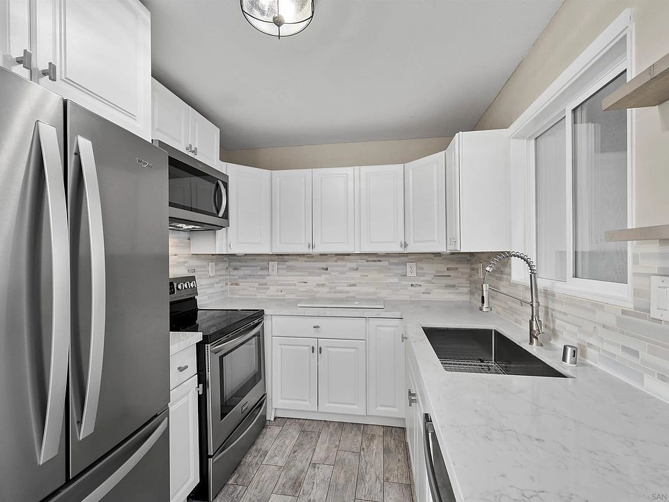 1st image of 403 Sawtelle Ave