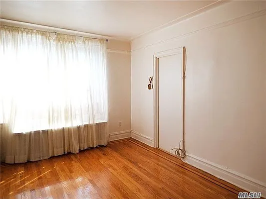 Sold by Douglas Elliman | media 10