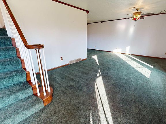 3rd image of 610 10th Street A Ct #A