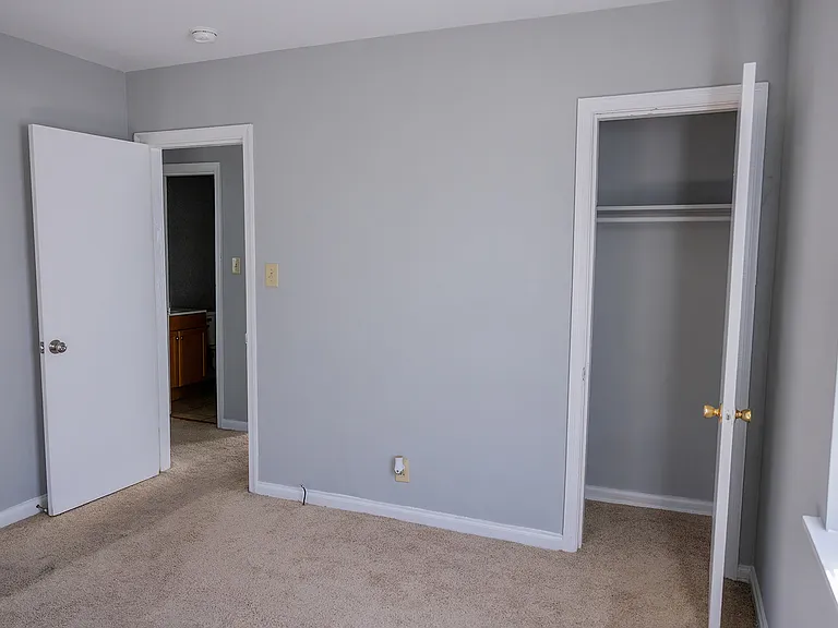 511 Blue Ridge St — Photo 16