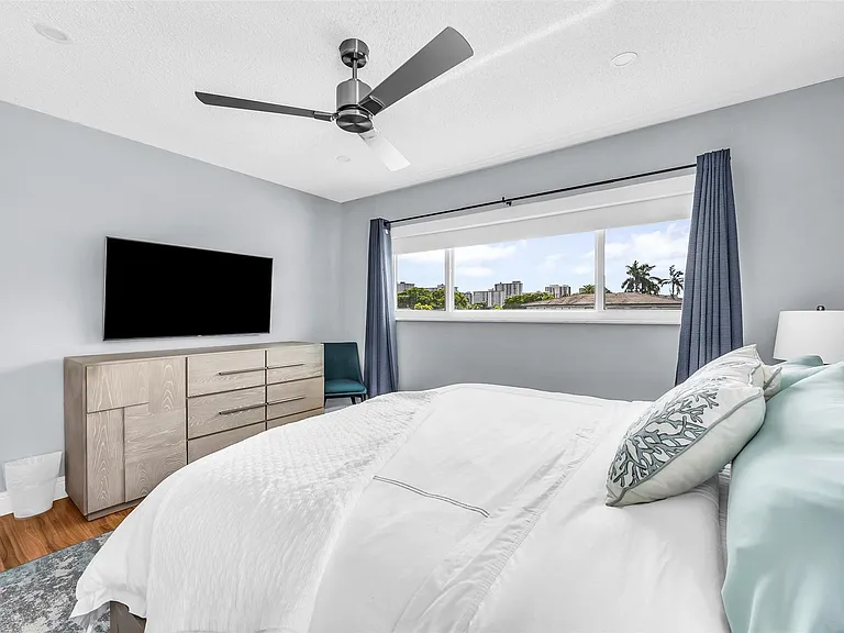 39 Castle Harbor Isle Dr — Photo 19
