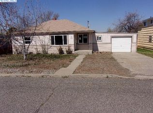 1932 Highland Dr, Prosser, WA