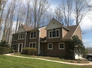 100 Huckleberry Ln, Harwood, MD 20776