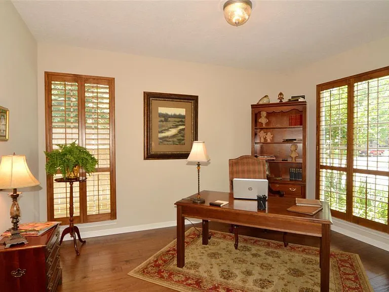 4103 Walnut Pond Dr — Photo 23