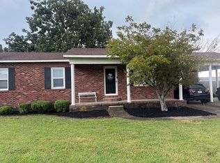 215 Andrea Dr, Sikeston, MO 63801
