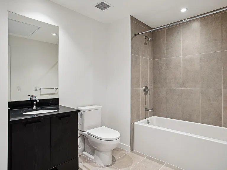 150 Braid St — Photo 33