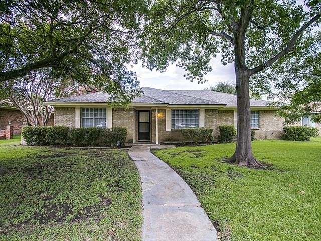 1st image of 2017 Westlake Dr
