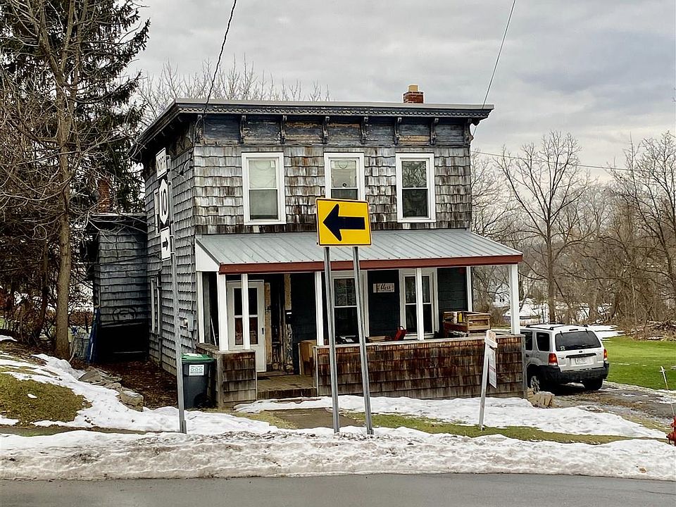 2nd image of 94 Walnut St