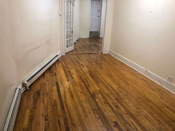 3rd image of 595 Washington Ave #1