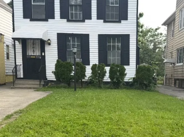 1854 Hastings Ave, East Cleveland, OH 44112