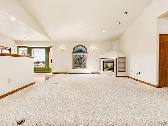 5th image of 1107 S Papago Dr