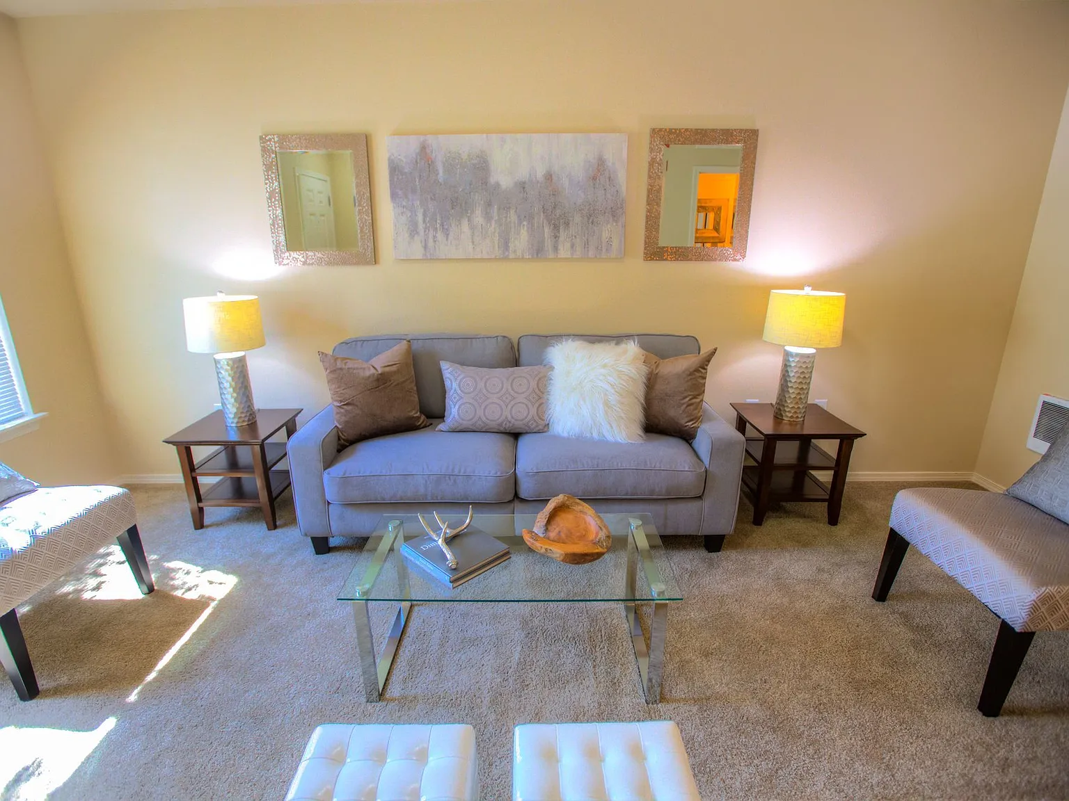 Oakhill Apartments — Photo 2