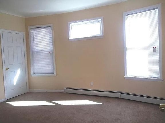 4th image of 24 N 17th St #3A