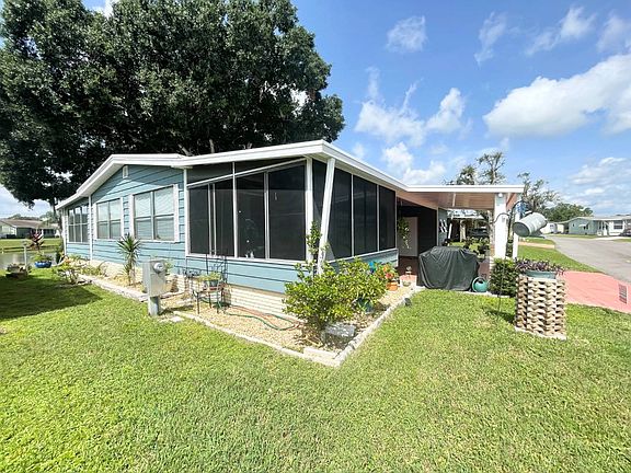 4th image of 110 Country Ln