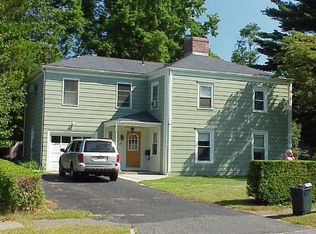 15 George St, Greenfield, MA 01301