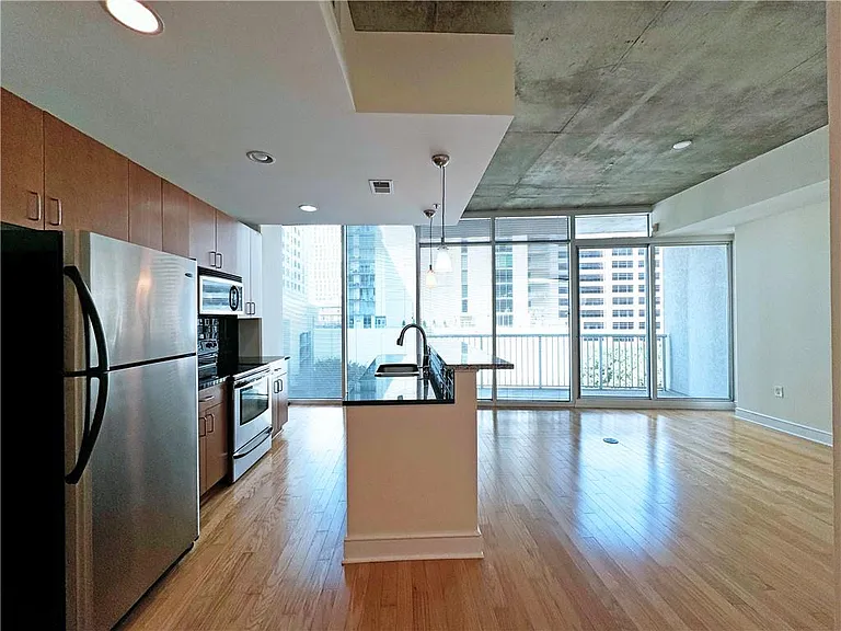 44 Peachtree Pl NW #929 — Photo 4