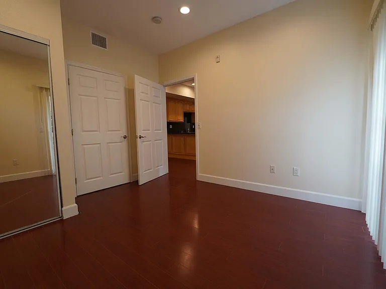 7056 Fulton St #3 — Photo 8