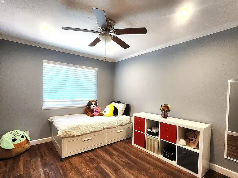 537 Ivy Pointe Cir — Photo 21