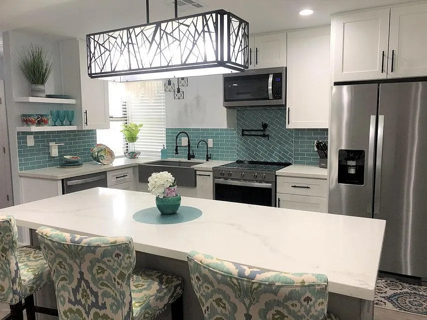 9226 E Altadena Ave — Photo 2