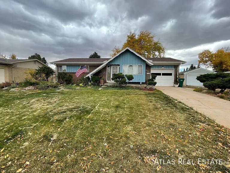 640 E Easter Ave — Photo 2