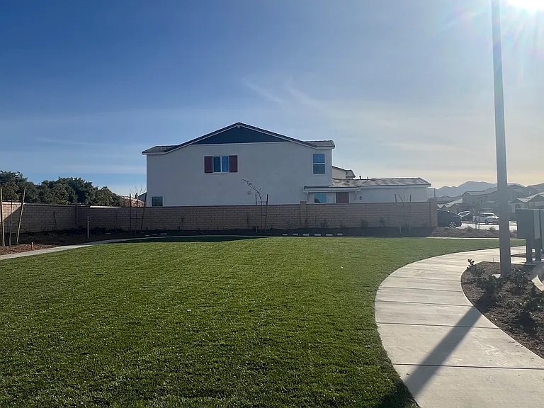 1758 Ace St — Photo 26