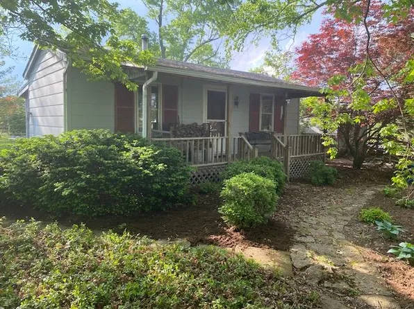 3045 Shakertown Rd, Danville, KY 40422