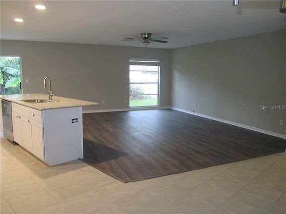 4th image of 9732 Cypress Shadow Ave