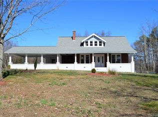 812 Berry Ave SE, Valdese, NC 28690