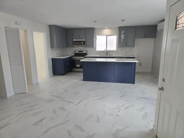 5128 W 133rd St, Hawthorne, CA 90250